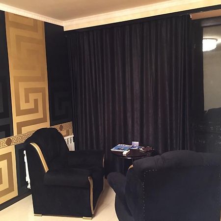 Versace Downtown Jerevan Kamer foto