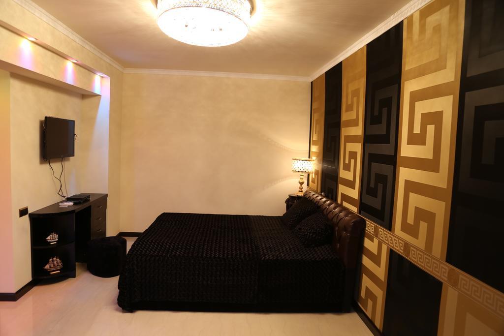 Versace Downtown Jerevan Kamer foto